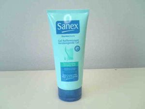 dermo body gel from Sanex